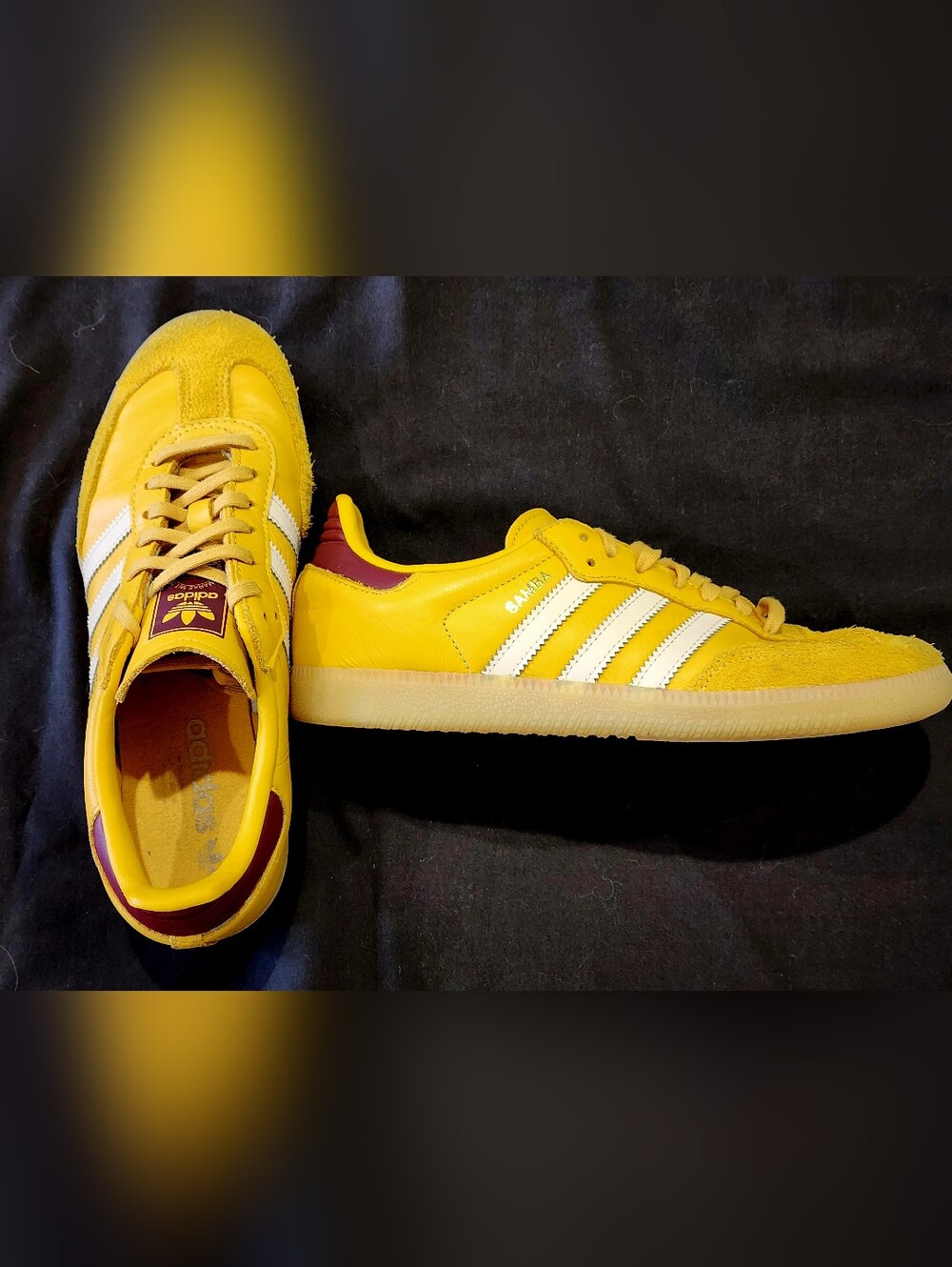 ADIDAS | Samba OG J | Preloved Yellow-Crystal Sand-Shadow Red | Size 6.5 Mens - Picture 3 of 13
